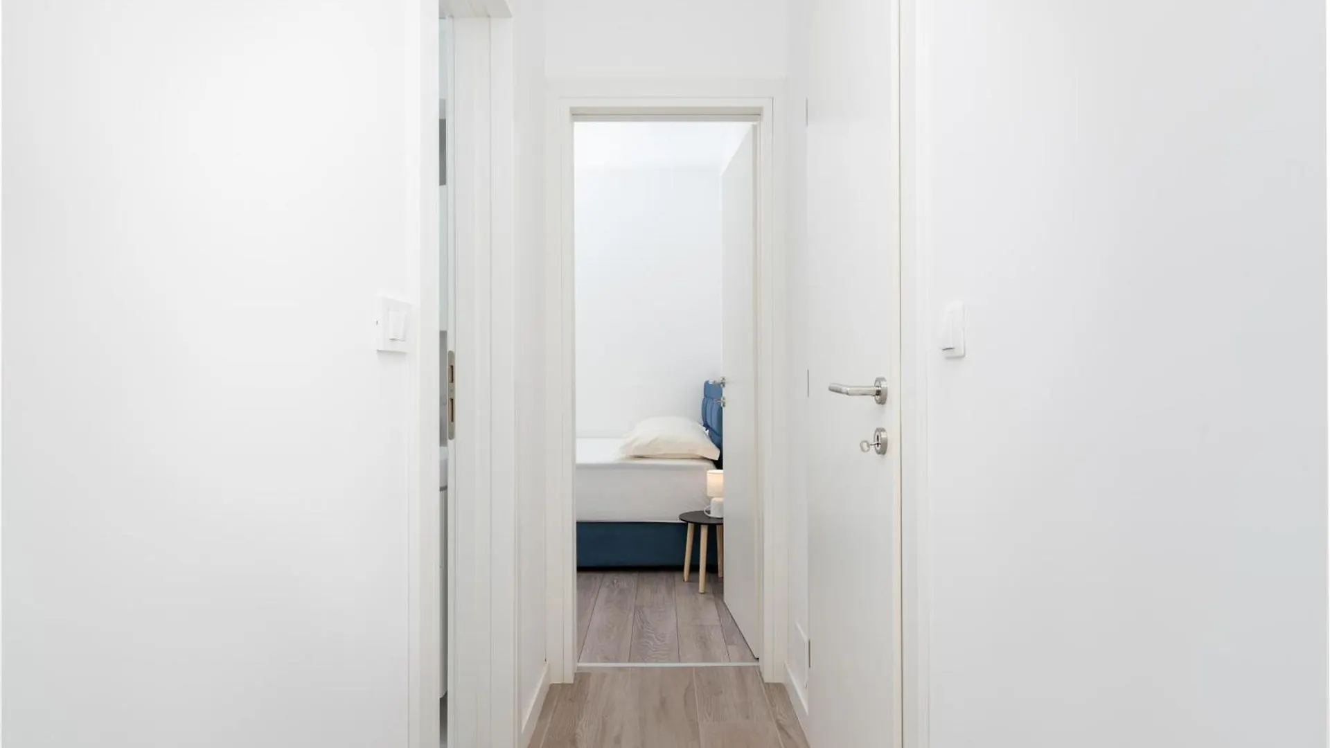 Roos Apartment トロギール