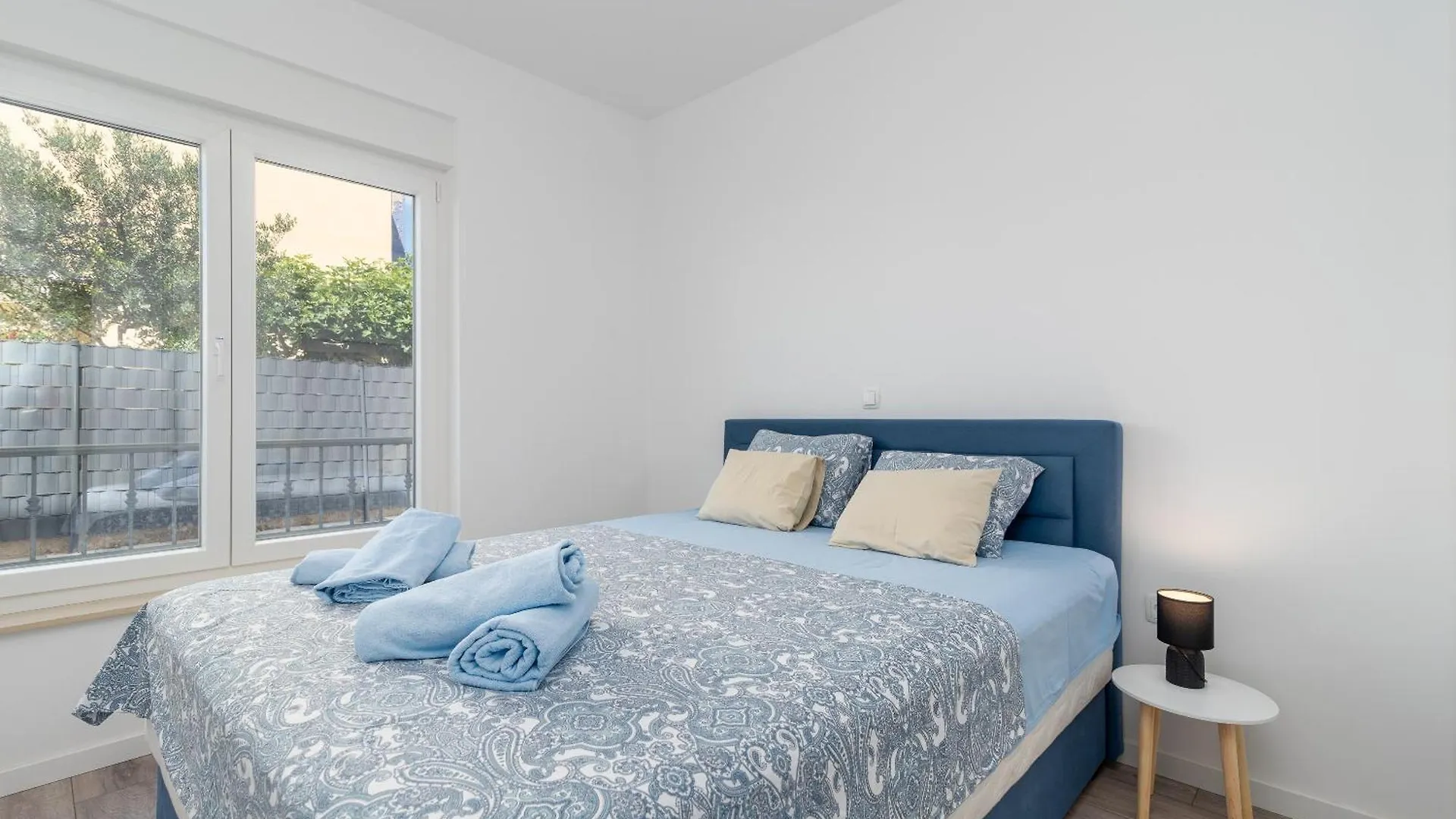 Roos Apartment トロギール