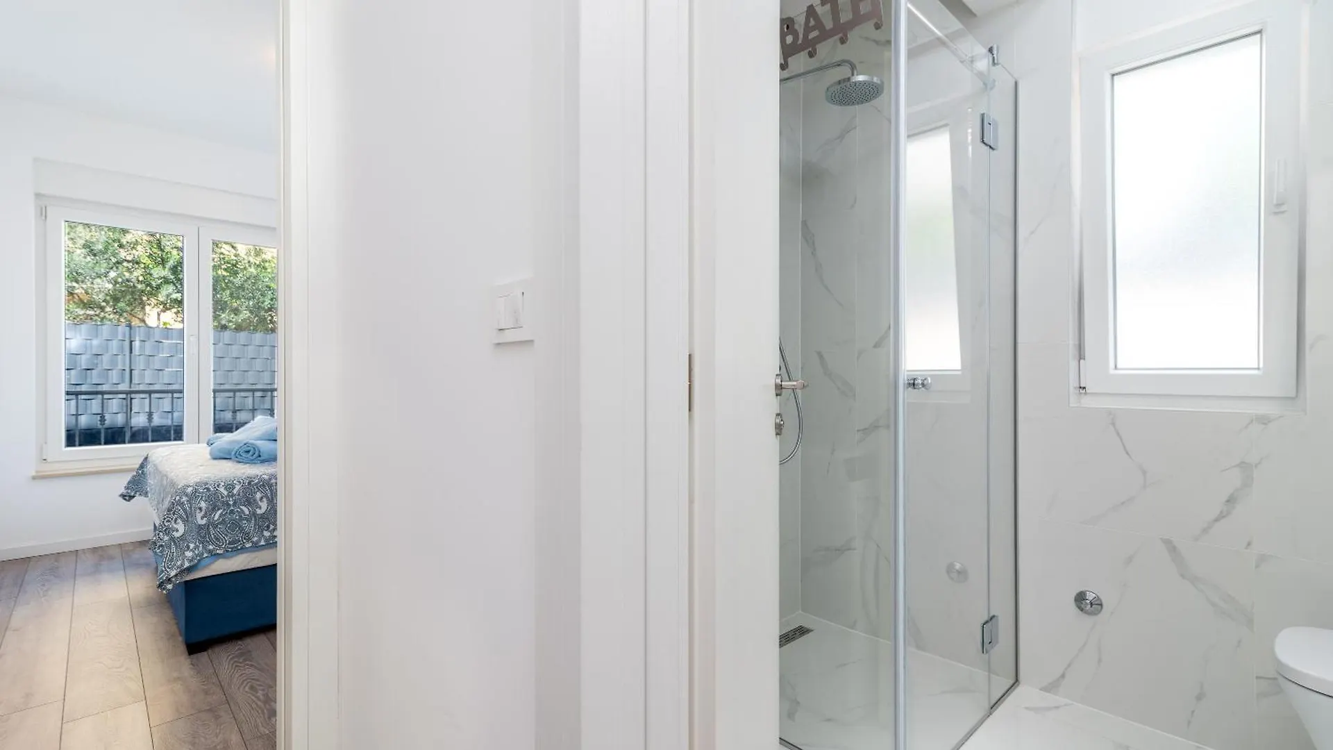 Roos Apartment トロギール クロアチア
